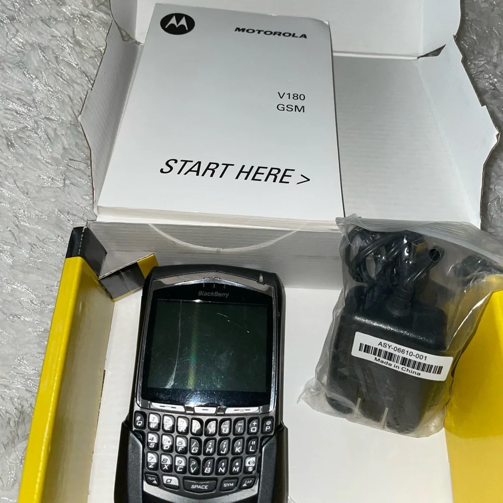 🎊♥️🎈🎈2️⃣TIMES🤩HOST PICK🎉🎊🎁 Motorola Blackberry Phone 📱